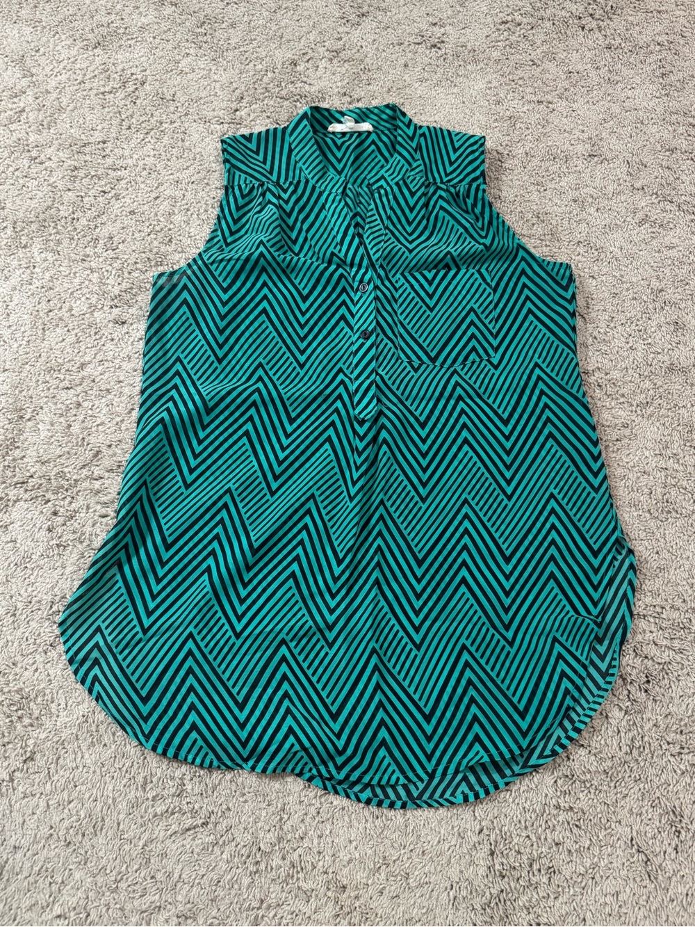 Wishful Park Teal and Black Zigzag Sleeveless Button Front Camisole